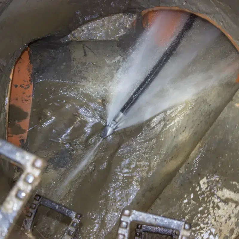 Hydrojetting tool in action